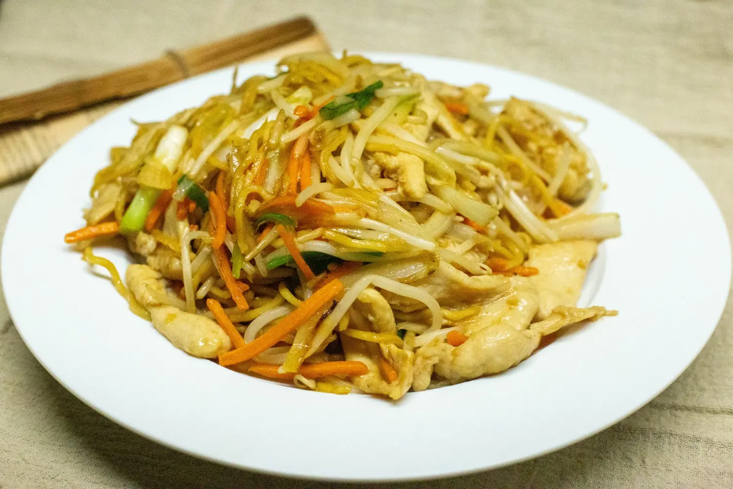 Chicken Lo Mein at Happy Valley Wok, a Asian Restaurant in Happy Valley
