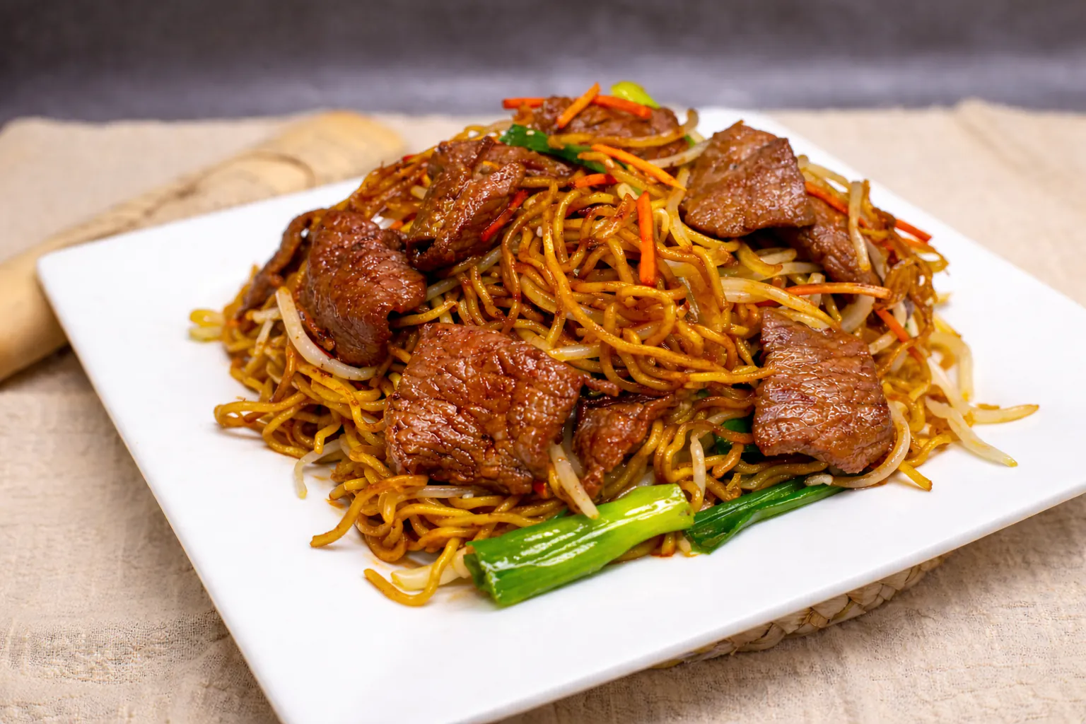 Tender chicken with broccoli, zucchini and carrots at Happy Valley Wok, a Asian Restaurant in Happy Valley